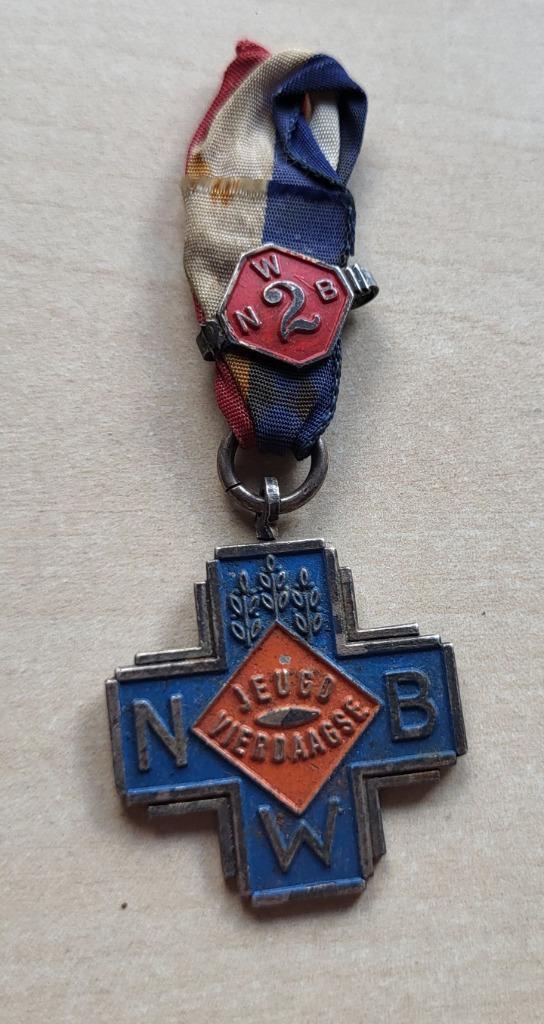 NWB Jeugdvierdaagse medaille, Postzegels en Munten, Penningen en Medailles, Overige materialen, Ophalen of Verzenden
