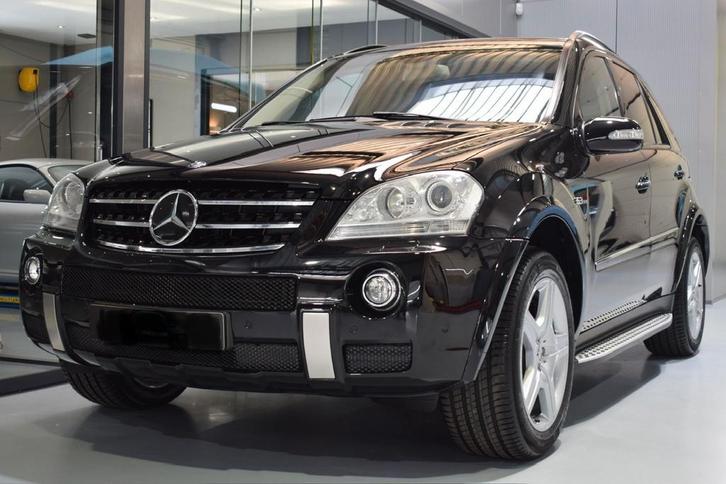 ML63 AMG onberispelijke staat 171.000 km, Auto's, Mercedes-Benz, Bedrijf, M-Klasse, Benzine, MPV, Automaat, Geïmporteerd, Zwart