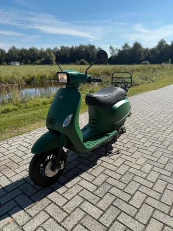Scooter Killerbee Sport beschikbaar voor biedingen