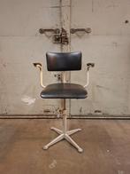 Vintage Ahrend Cirkel Architect bureaustoel met arm uit 1922, Ophalen