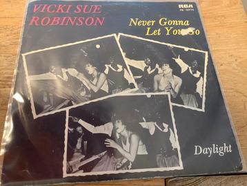 Vicki Sue Robinson - Never Gonna Let You Go beschikbaar voor biedingen