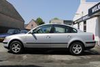 Volkswagen Passat 1.8-5V Trendline | Airco | Elec ramen | Cr, Gebruikt, Zwart, 4 cilinders, 1264 kg