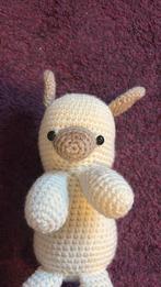 Knuffel hond beige met creme kleur, Hobby en Vrije tijd, Breien en Haken, Ophalen of Verzenden, Zo goed als nieuw, Haken, Overige typen