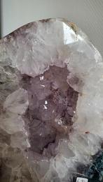 Prachtige Amethist Geode - Weekend Deal!, Verzamelen, Mineralen en Fossielen, Ophalen of Verzenden, Mineraal