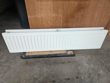 T22 Radiator 30x128cm beschikbaar voor biedingen