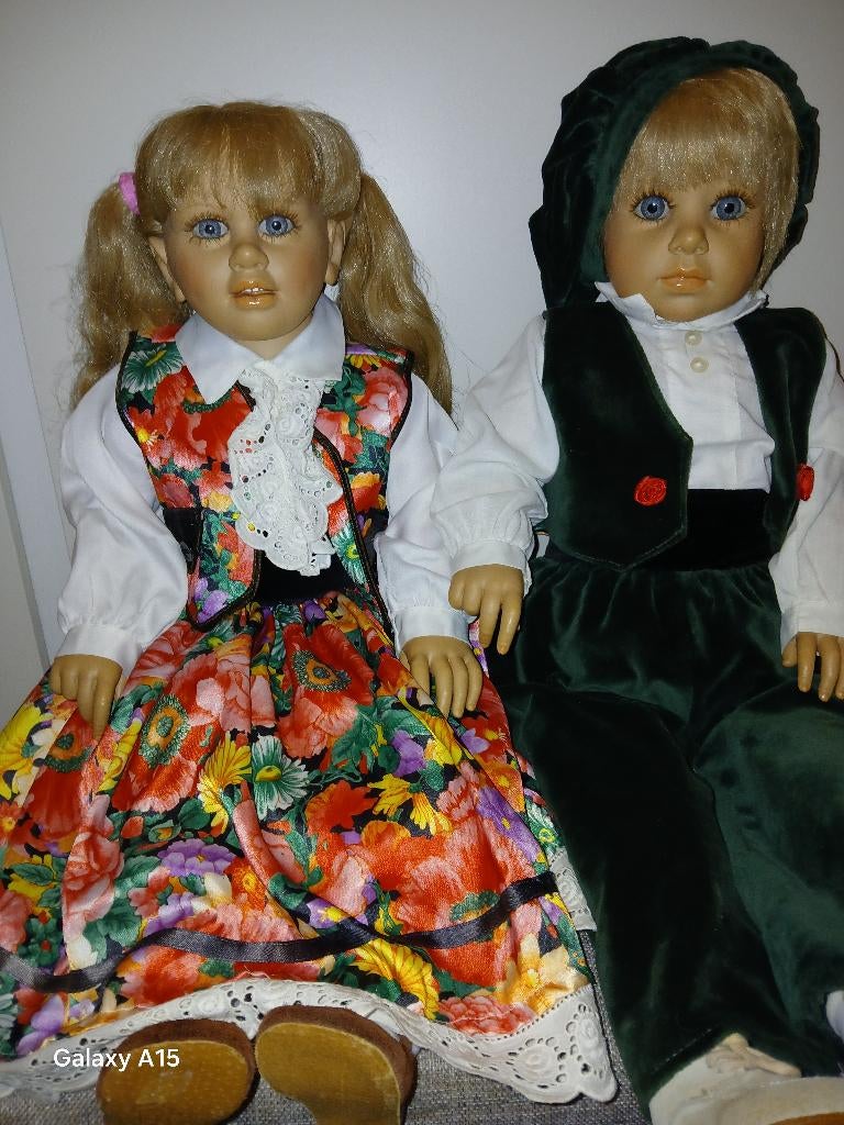 Fiba poppen, Verzenden, Zo goed als nieuw, Pop