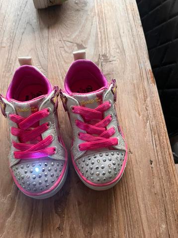 Skechers kinderschoenen maat 22 beschikbaar voor biedingen
