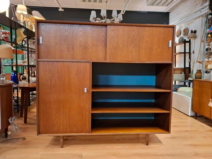 Vintage wandkast wandmeubel highboard teak kast boekenkast, Huis en Inrichting, Kasten | Wandmeubels, Zo goed als nieuw, 25 tot 50 cm
