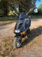Aprilia SR50 met minarelli motor (nieuw opgebouwd), Ophalen, Tweetakt, Gebruikt, Maximaal 45 km/u