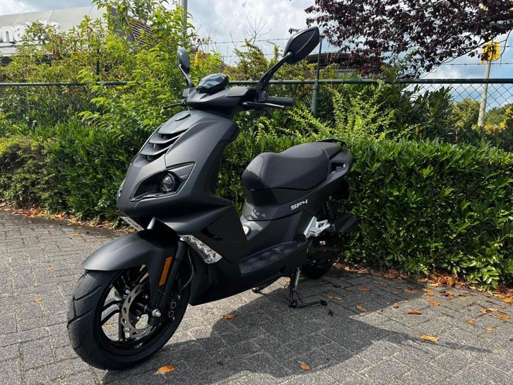 Peugeot Speedfight 4 NIEUW 45km E5+ SCOOTER BETAAL met in3, Fietsen en Brommers, Brommers | Peugeot, Nieuw, Overige modellen, Maximaal 45 km/u