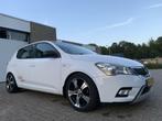 Kia cee'd 1.4 CVVT Sport Facelift 5DR NWE APK Airco LM velge, Auto's, Euro 5, Stof, Gebruikt, 4 cilinders