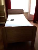 Senioren bed, Huis en Inrichting, Ophalen, 90 cm, Eenpersoons, Bruin