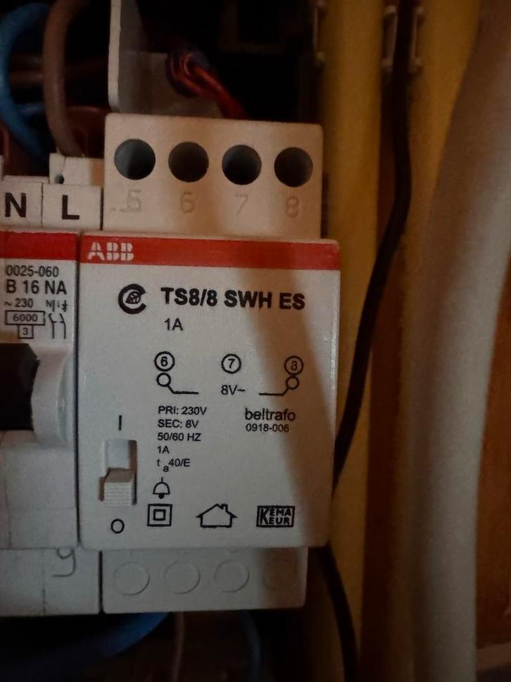 Deurbel Transformator 8V - ABB TS8/8 SWH ES, Doe-het-zelf en Verbouw, Elektra en Kabels, Zo goed als nieuw, Overige typen, Ophalen of Verzenden