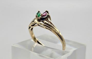 Gouden Vintage ring met edelsteen en diamant.2025/356 beschikbaar voor biedingen