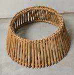 rotan omranding voor de kerstboom poot, Diversen, Kerst, Ophalen of Verzenden, Gebruikt