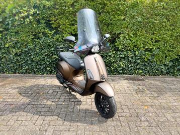 Vespa Sprint iget 50cc 2020 Full option beschikbaar voor biedingen