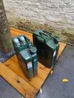 leger jerrycans, Ophalen