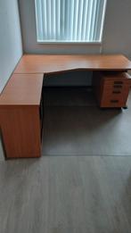 Mooie bureau  met twee losse kasten er bij, Huis en Inrichting, Ophalen, Zo goed als nieuw