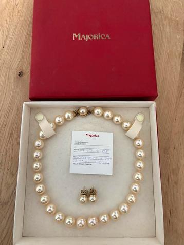 Majorica parelketting + oorbellen beschikbaar voor biedingen
