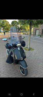 Vespa sprint 2021, Fietsen en Brommers, Ophalen of Verzenden, Nieuw, Benzine