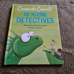 De Kleine Detectives - Cressida Cowell, Boeken, Ophalen of Verzenden, Gelezen