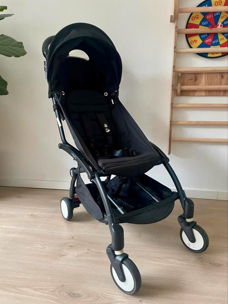 Babyzen YOYO – zwart, met regenhoes, Kinderen en Baby's, Buggy's, Zo goed als nieuw, Overige merken, Regenhoes, Verstelbare rugleuning