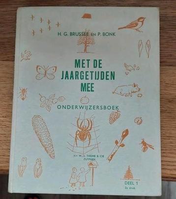 Met de jaargetijden mee / boek. beschikbaar voor biedingen