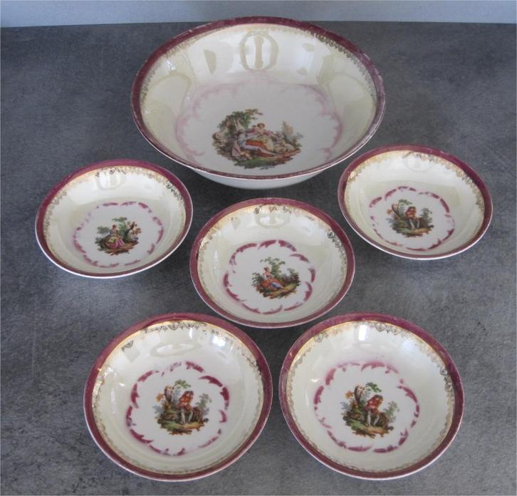 Antieke Franse schaal met kleinere schaaltjes, Antiek en Kunst, Antiek | Schalen, Ophalen of Verzenden