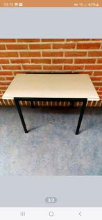 Salontafel uit de jaren 60, Ophalen