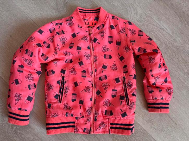Jas merk Z8, maat 116/122, fluor roze, Kinderen en Baby's, Kinderkleding | Maat 116, Zo goed als nieuw, Meisje, Jas, Ophalen of Verzenden