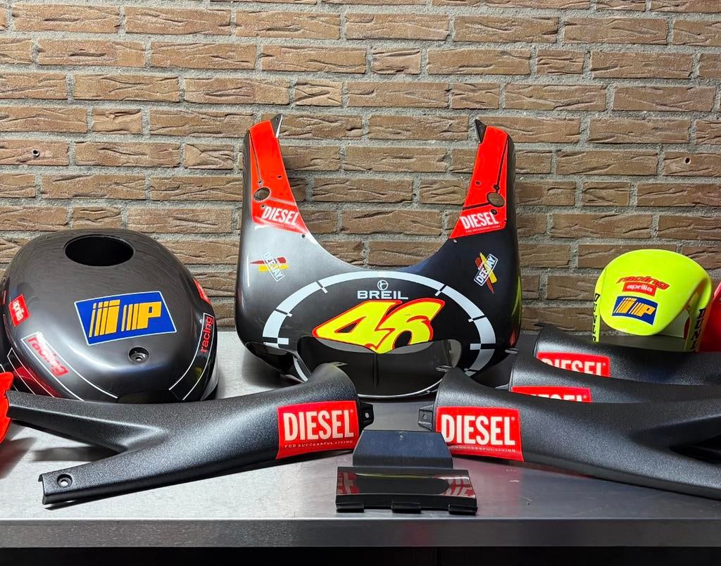 Aprilia RS 50 kuipdelen allemaal nieuw 1999/2005, Ophalen of Verzenden, Nieuw, Tank
