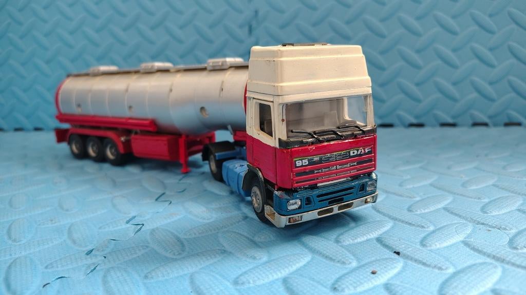 DAF 95 380 ATI topsleeper tanktrailer tekno, Ophalen, Zo goed als nieuw, Bus of Vrachtwagen, Tekno