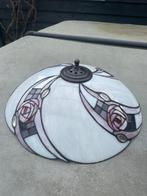 Tiffany lampenkap met rozenpatroon, Ophalen