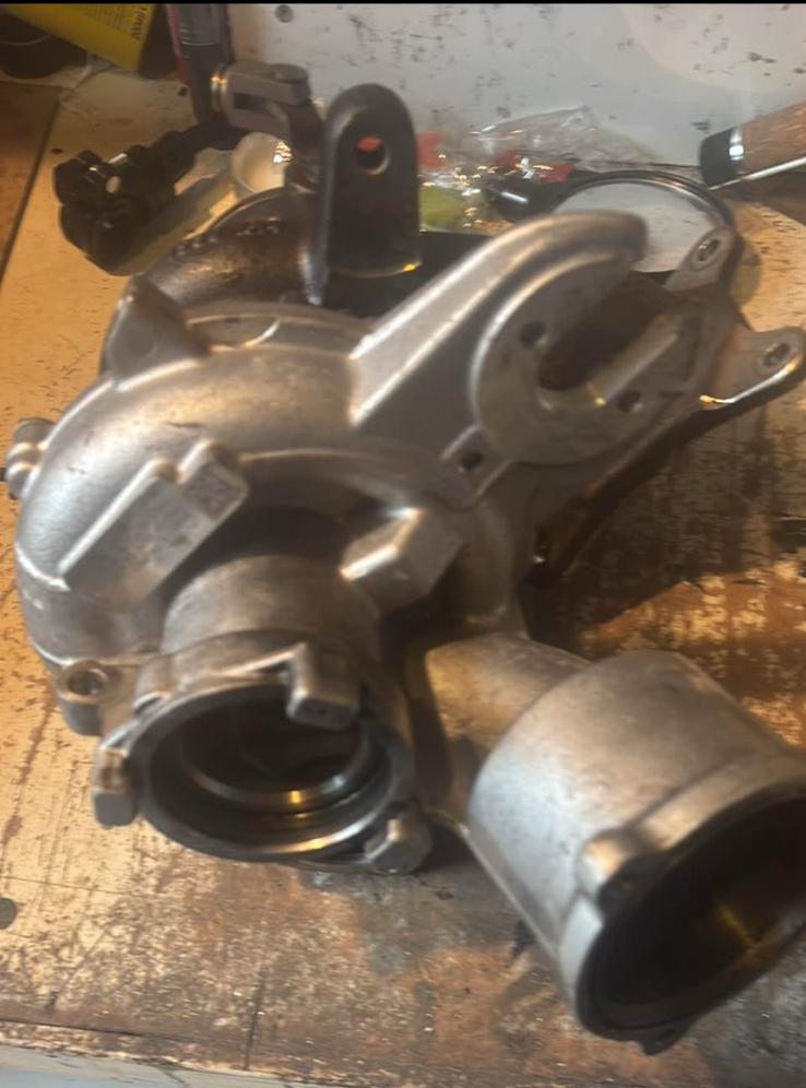 Is38 turbo orgineel in goeie staat, Ophalen of Verzenden, Gebruikt, Seat