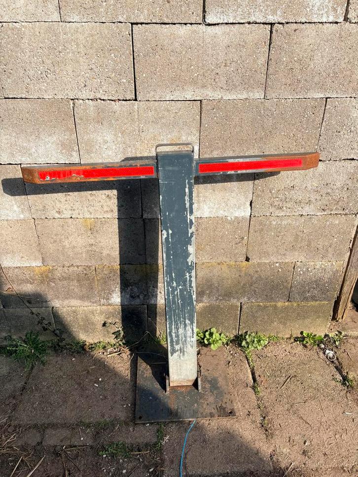 Handmatige slagboom voor parkeerplaats of oprit, Auto diversen, Anti-diefstal, Gebruikt, Ophalen