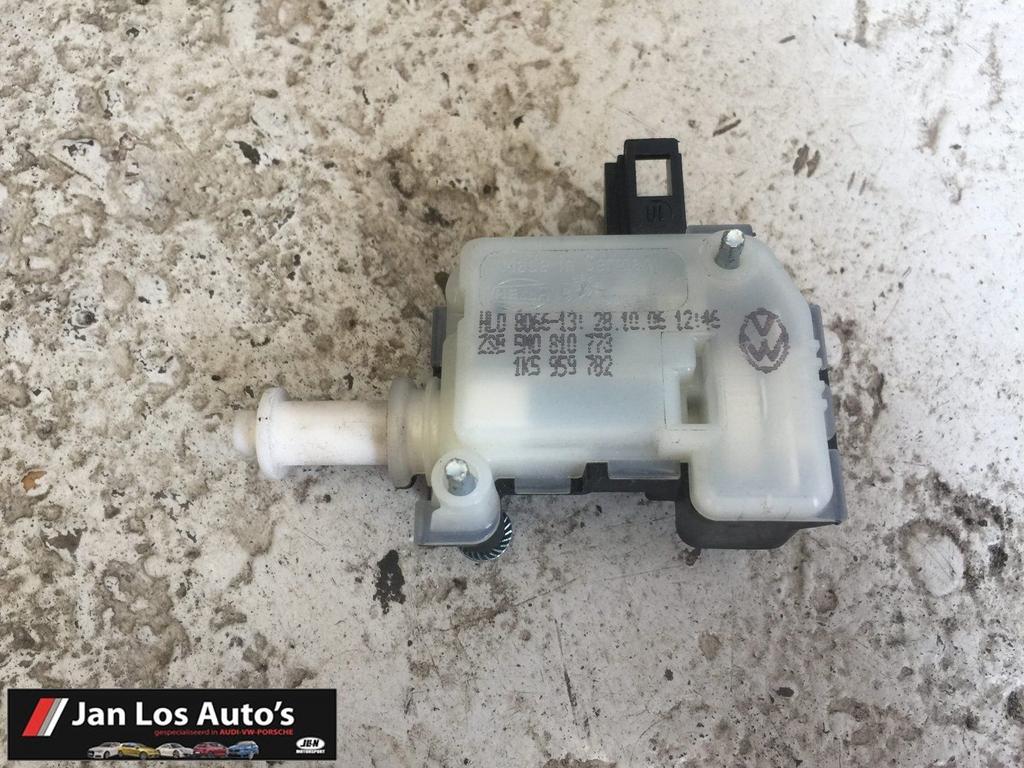 tankklep vergrendelingsmotor VW Golf Plus V 5M0810773, Auto-onderdelen, Gebruikt, -, Volkswagen, -