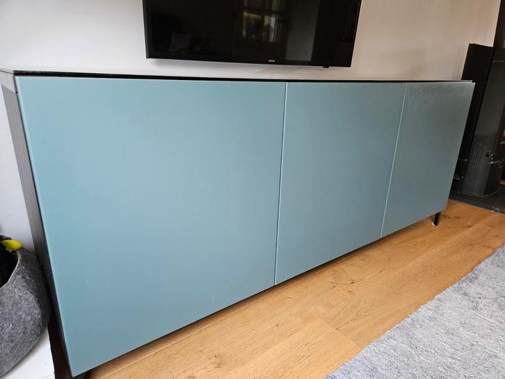 Ikea Besta kast / commode / tv meubel, Huis en Inrichting, Kasten | Dressoirs, Gebruikt, 150 tot 200 cm, 25 tot 50 cm, Met deur(en)