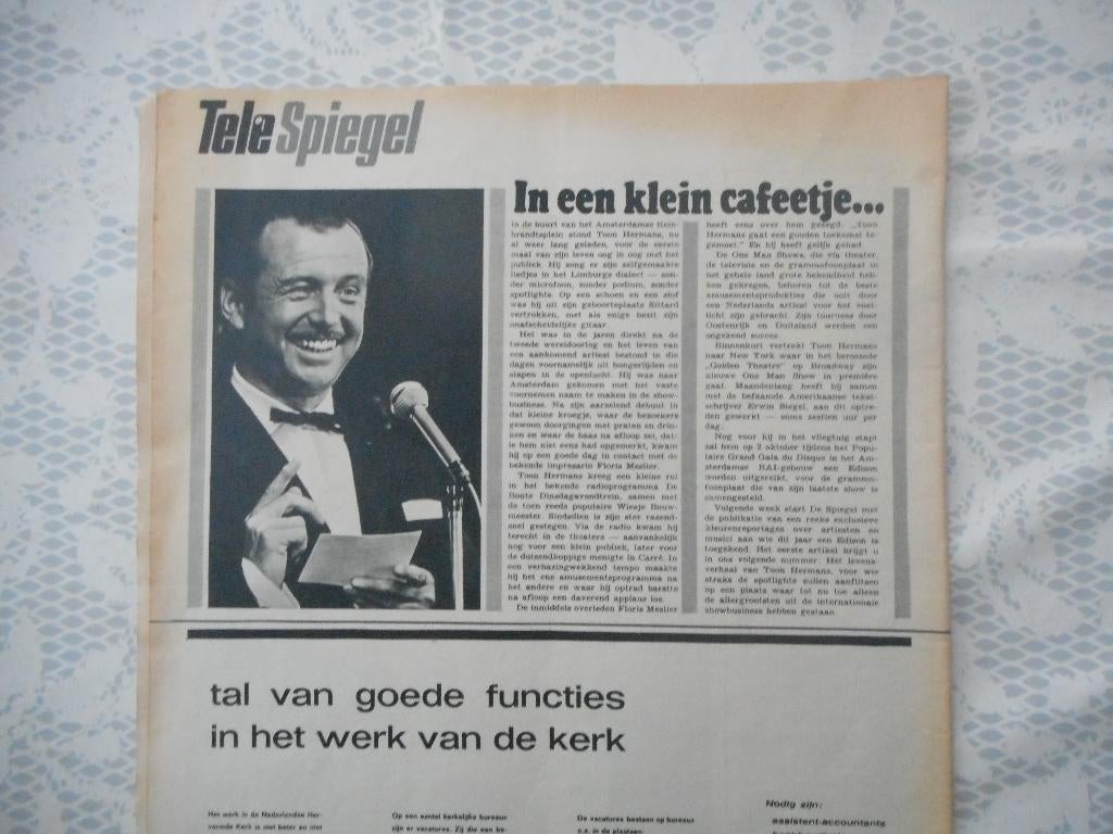 Toon Hermans. In een klein cafeetje. 1965., Verzamelen, Ophalen of Verzenden, Gebruikt, Boek, Tijdschrift of Artikel