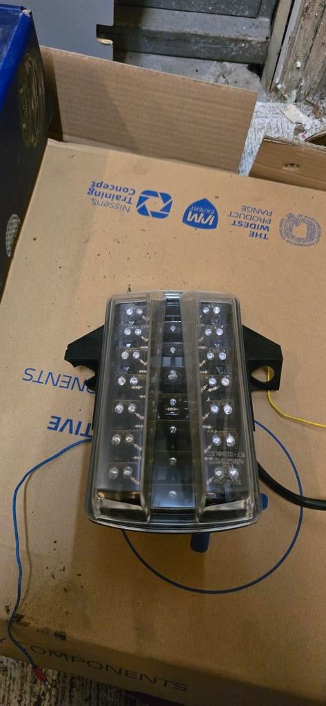 Helder LED achterlicht SV650 / Streetfighter project, Ophalen of Verzenden