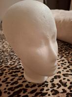 Piepschuimhoofd  ( PER STUK)of 2 voor €7,50, Ophalen of Verzenden, Zo goed als nieuw