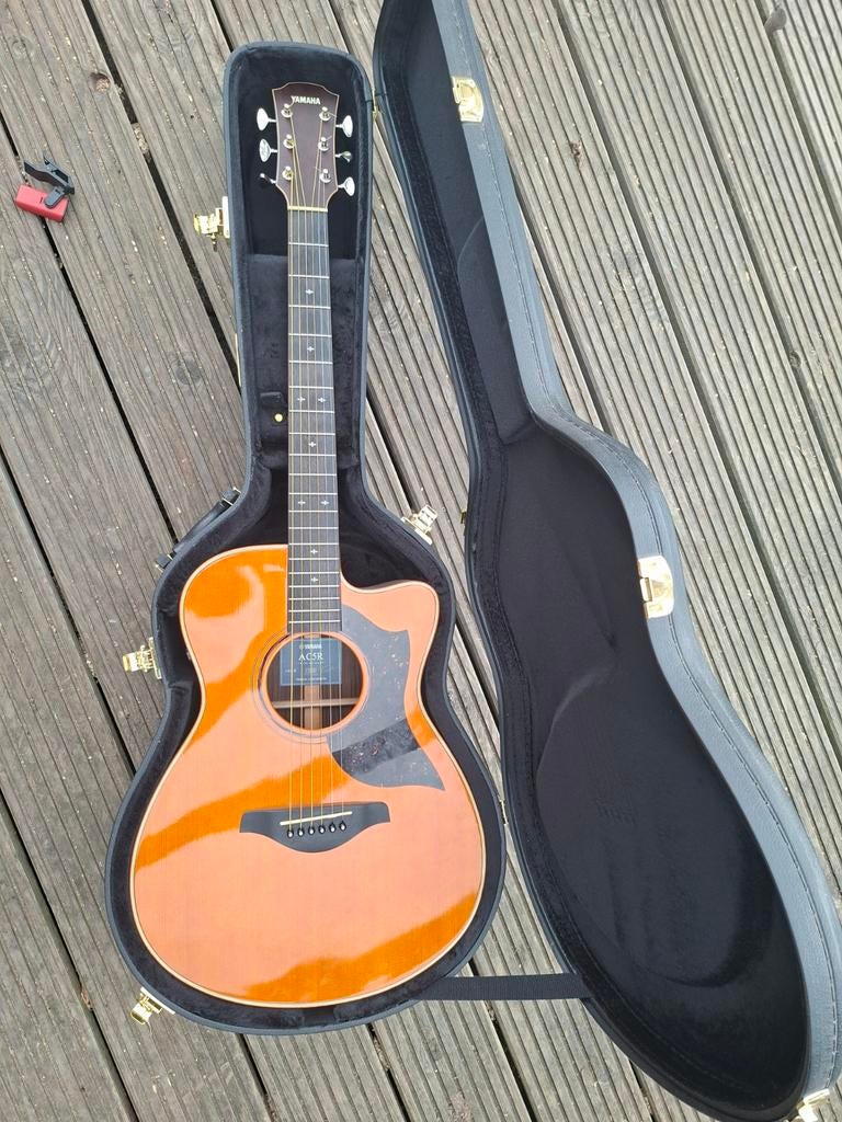 Yamaha AC5R ARE japan, Ophalen, Zo goed als nieuw, Western- of Steelstringgitaar, Met koffer