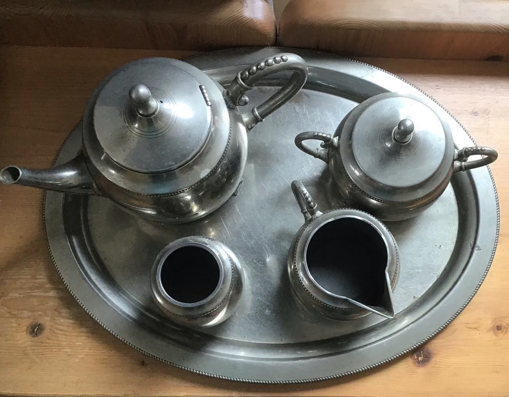 Theeservies daalderop jaren 30 verchroomd, Ophalen of Verzenden