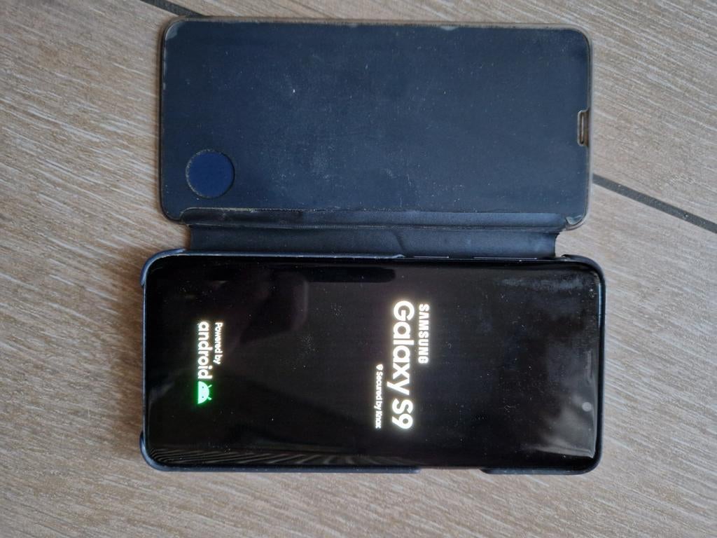 Samsung S9 in hoesje, Telecommunicatie, Mobiele telefoons | Samsung, Ophalen, Gebruikt, Zwart, Touchscreen