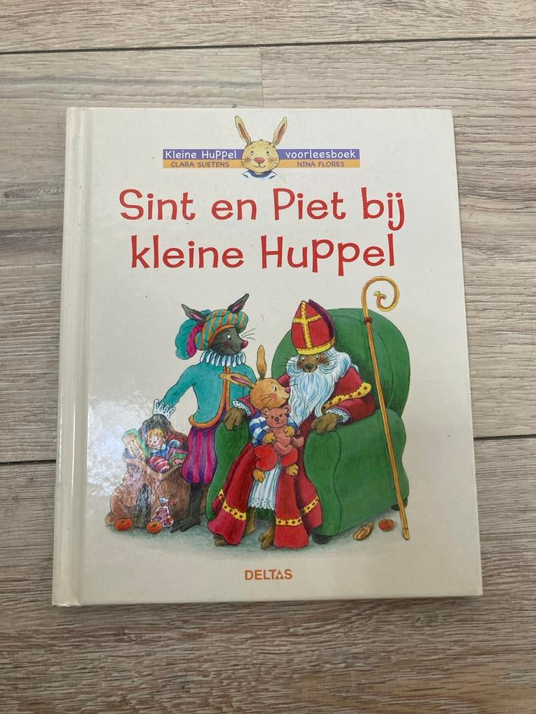 Sint en Piet bij kleine Huppel - Voorleesboek, Boeken, Kinderboeken | Jeugd | onder 10 jaar, Ophalen of Verzenden, Gelezen, Fictie algemeen