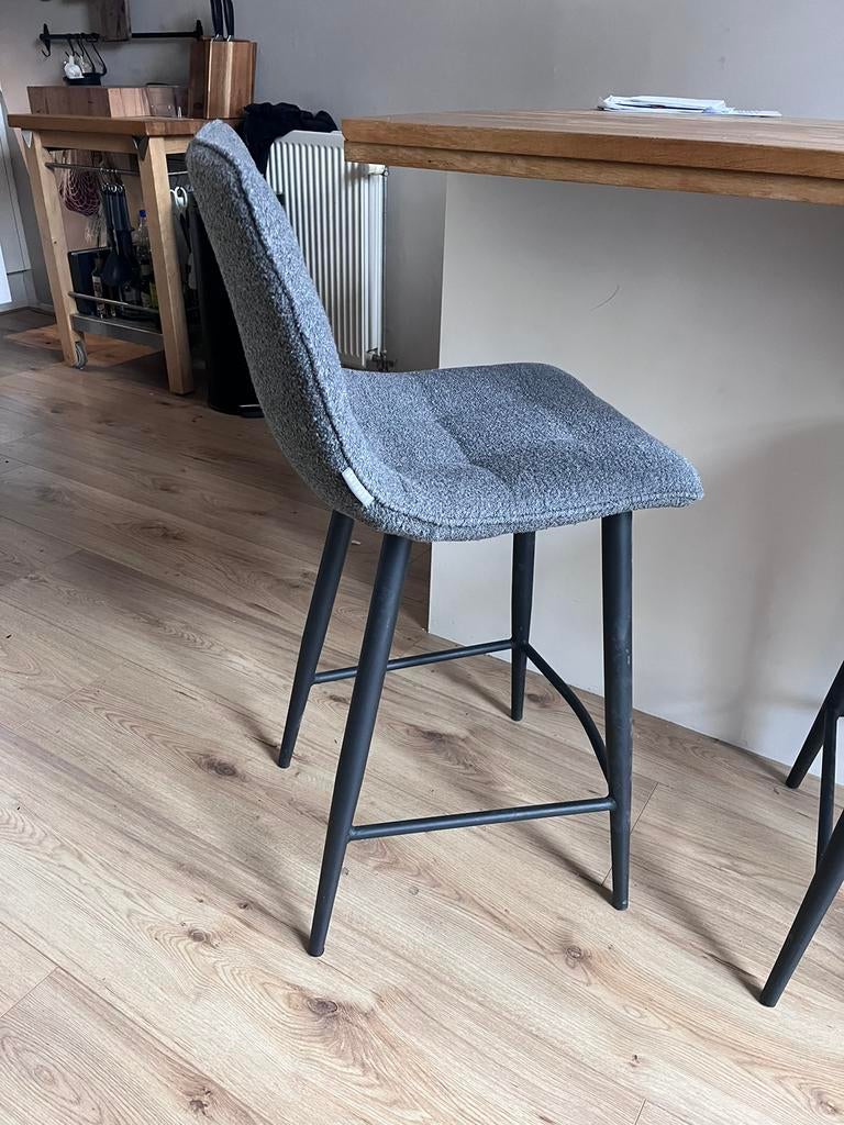 4 barkrukken, 1 kruk, Ophalen, Zo goed als nieuw, 60 tot 90 cm