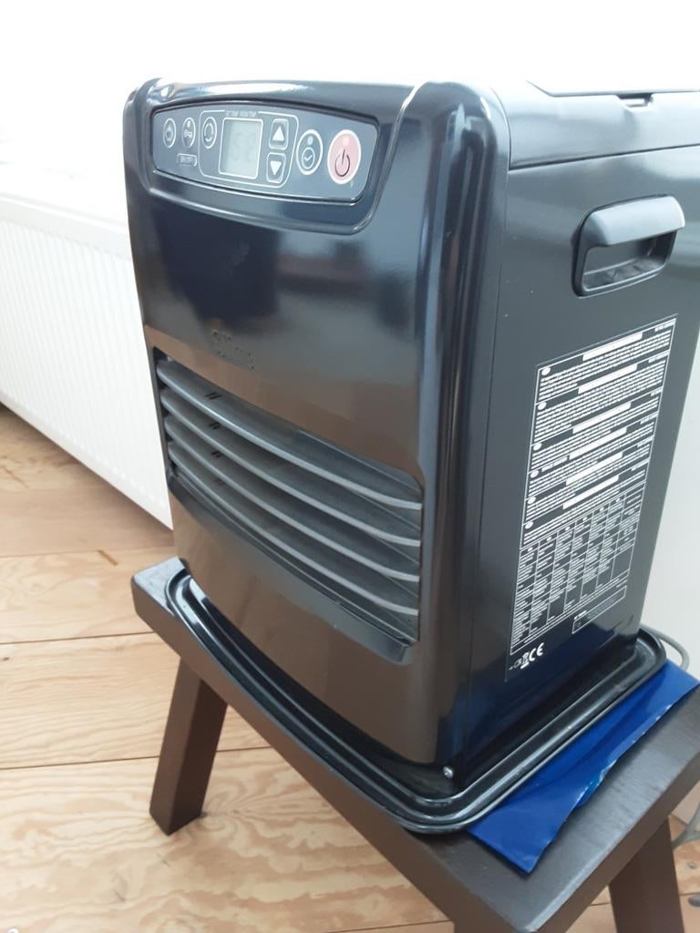 Zibro/ Qlima petroleum kachels, 2x,+ wisseltank 200 euro, Huis en Inrichting, Kachels, Verzenden, Overige brandstoffen, Petroleumkachel