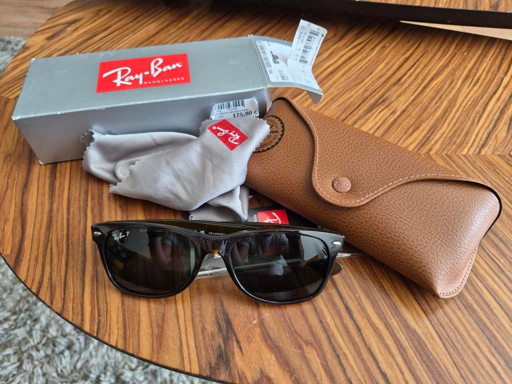Ray-Ban New Wayfarer Polarized - Tortoise, Zonnebril, Bruin, Ophalen of Verzenden, Zo goed als nieuw