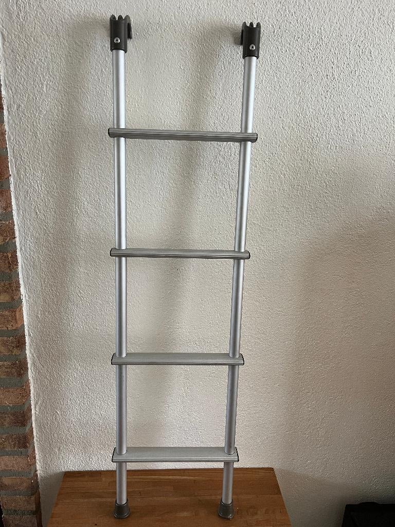 Fiamma Aluminium ladder 4 treden voor camper of caravan, Caravans en Kamperen, Ophalen of Verzenden, Zo goed als nieuw