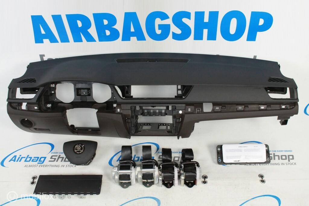 Airbag set - Dashboard zwart/bruin Skoda Superb 2015-heden, Auto-onderdelen, Gebruikt, Ophalen of Verzenden