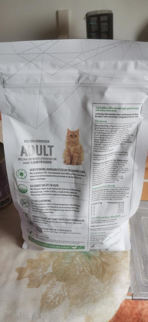 kattenbrokjes, Ophalen, Kat